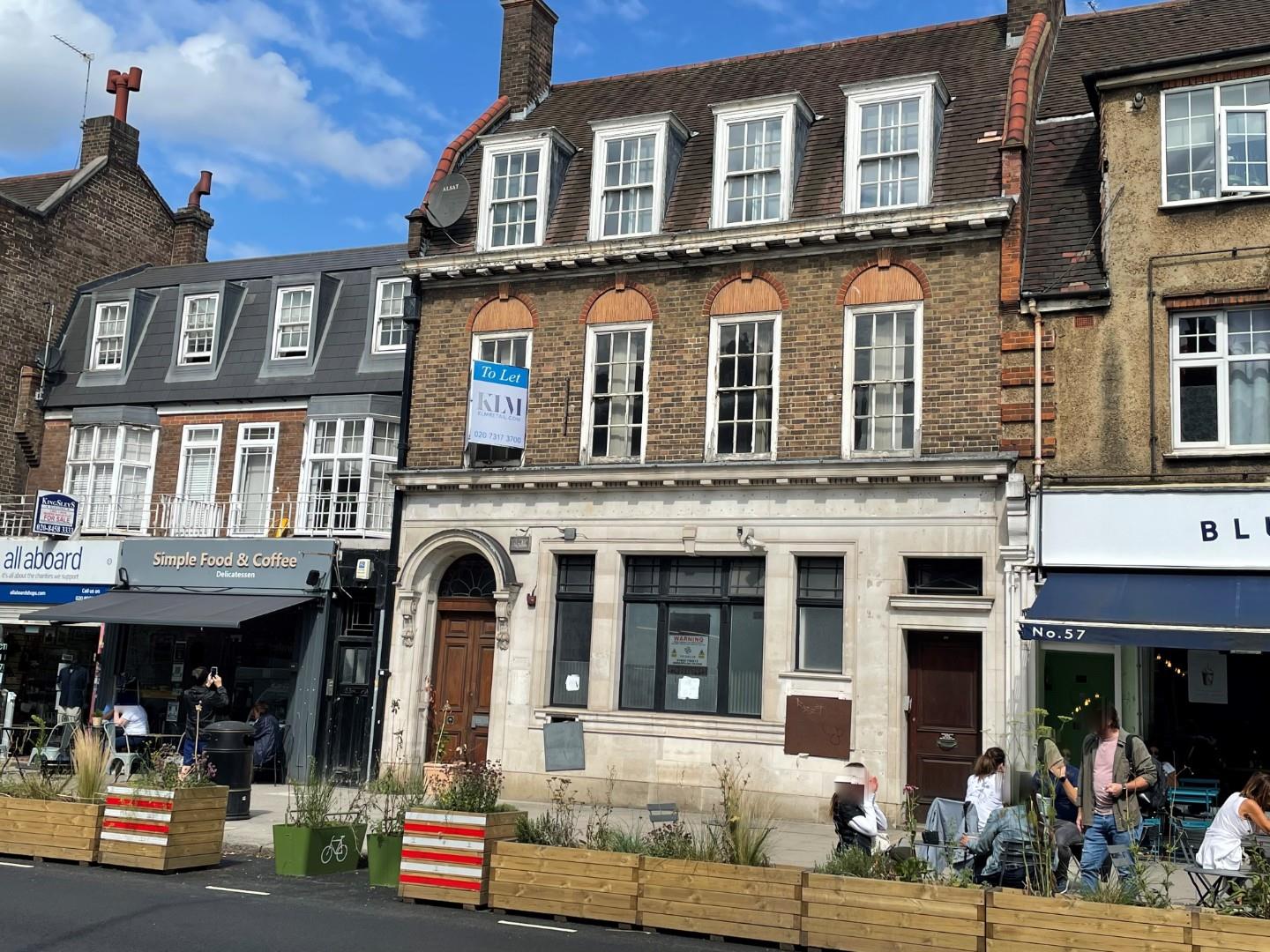 The Broadway, Mill Hill